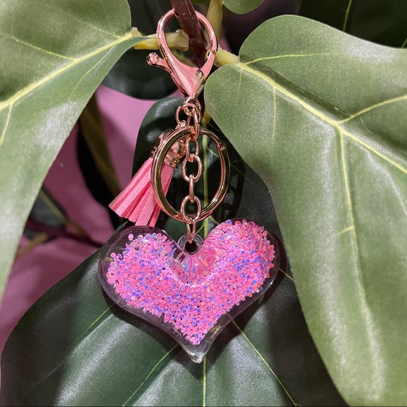 Pink Heart Glitter Keychain - Picture 2 of 3